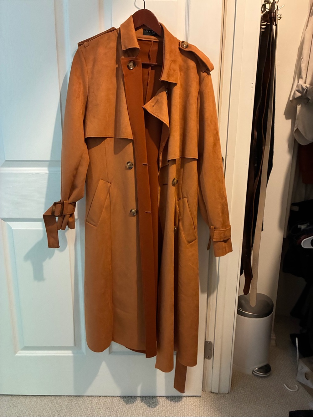 Women's Suede Trench Coat - Camel/Tan